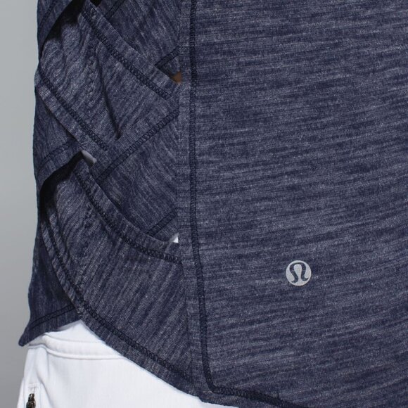 Lululemon Var-City Muscle Tank Heathered Blue - Picture 3 of 7